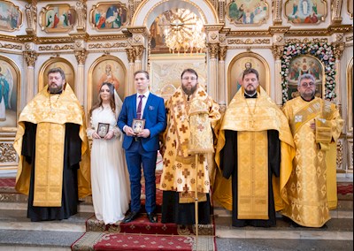 Митрополит Игнатий совершил Таинство венчания