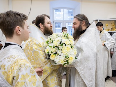 Митрополит Игнатий совершил Божественную литургию в домовом храме в честь Владимирской иконы Божией Матери г. Саратова