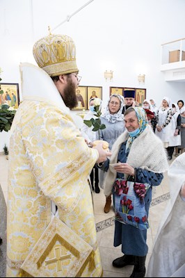 Митрополит Игнатий совершил Божественную литургию в домовом храме в честь Владимирской иконы Божией Матери г. Саратова