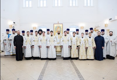 Митрополит Игнатий совершил Божественную литургию в домовом храме в честь Владимирской иконы Божией Матери г. Саратова