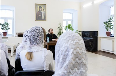 Митрополит Игнатий совершил Божественную литургию в домовом храме в честь Владимирской иконы Божией Матери г. Саратова
