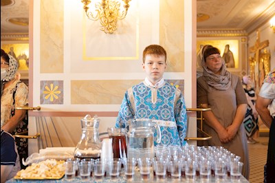 Божественная литургия в Свято-Троицком кафедральном соборе г. Саратова