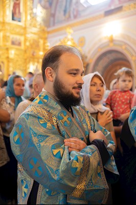 Божественная литургия в Свято-Троицком кафедральном соборе г. Саратова