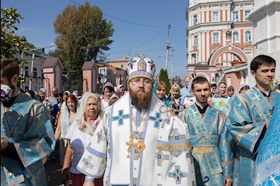 Божественная литургия в Свято-Троицком кафедральном соборе г. Саратова