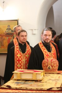 Всенощное бдение на Патриаршем Подворье святителя Николая Чудотворца в Бари (Италия)