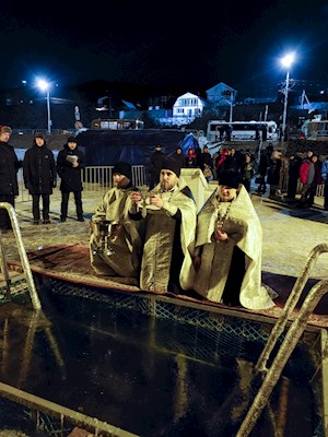 В Затоне совершено освящение иордани