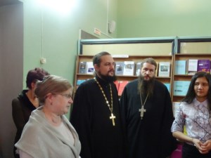Выставка новых тактильных книг, изготовленных прихожанами Покровского храма