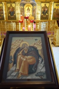 Для военнослужащих и ветеранов ВДВ совершен молебен