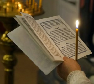 В храм в честь Рождества Христова г. Вольска доставлен ковчег с частицей святых мощей святителя Луки