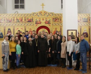 В молодежном клубе «Ладья» прошла встреча с молодежью из Симбирской митрополии