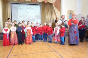 Праздник в воскресной школе Свято-Троицкого кафедрального собора Саратова