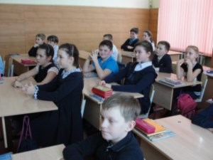Священник рассказал школьникам об устройстве храма