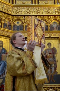 Крестный ход Балашов — Вавилов Дол прошел через Саратов