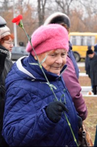 У мемориала жертвам политических репрессий совершена панихида
