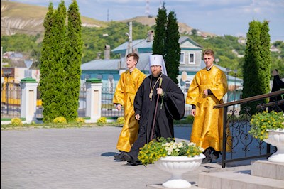 Митрополит Игнатий совершил всенощное бдение в Свято-Троицком кафедральном соборе г. Вольска