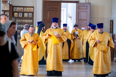 Митрополит Игнатий совершил всенощное бдение в Свято-Троицком кафедральном соборе г. Вольска