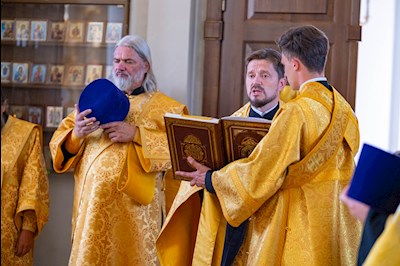 Митрополит Игнатий совершил всенощное бдение в Свято-Троицком кафедральном соборе г. Вольска