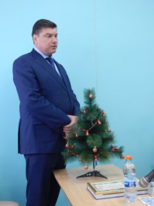 Священник побывал на годовом собрании медиков районной больницы