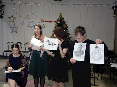 В Саратове прошла молодежная рождественская вечерка