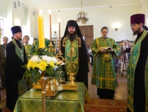 Всенощное бдение в храме преподобного Серафима Саровского