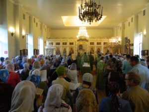 Всенощное бдение в храме преподобного Серафима Саровского