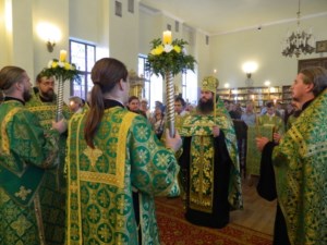 Всенощное бдение в храме преподобного Серафима Саровского