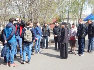 Студенты СГТУ посетили Покровский храм Петровска