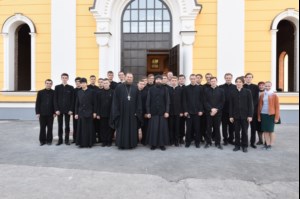Состоялась паломническая поездка студентов семинарии по святыням Саратовской митрополии