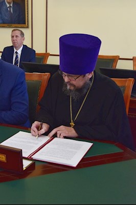 Подписано соглашение между семинарией и медицинским университетом