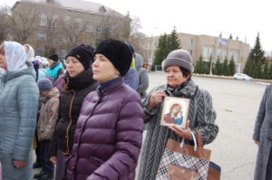 В Хвалынске прошел праздничный крестный ход