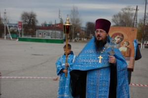 В Хвалынске прошел праздничный крестный ход