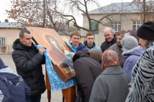 В Хвалынске прошел праздничный крестный ход