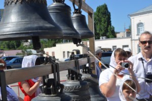 В Саратове побывал колокол «Александр Невский»