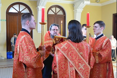 Семинарский храм отметил престольный праздник