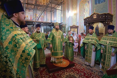 Митрополит Игнатий совершил Божественную литургию в Свято-Иоанновском женском монастыре с. Алексеевка