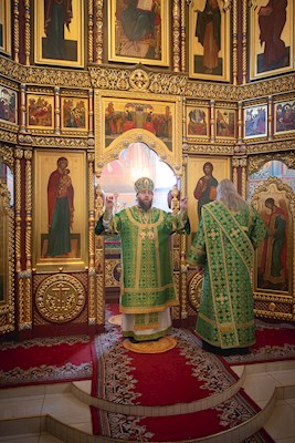 Митрополит Игнатий совершил Божественную литургию в Свято-Иоанновском женском монастыре с. Алексеевка