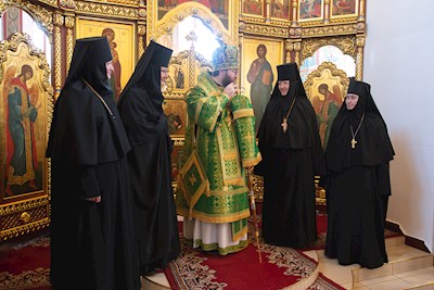 Митрополит Игнатий совершил Божественную литургию в Свято-Иоанновском женском монастыре с. Алексеевка