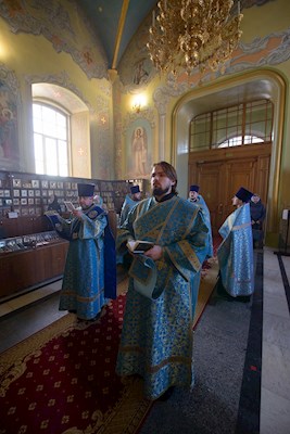 Митрополит Игнатий совершил всенощное бдение в Покровском соборе г. Саратова