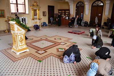Епископ Варфоломей совершил Божественную литургию в храме святого апостола и евангелиста Иоанна Богослова при СПДС