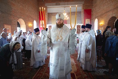 Митрополит Игнатий совершил Божественную литургию в храме Вознесения Господня г. Саратова