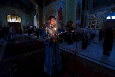 Митрополит Игнатий совершил всенощное бдение в Покровском соборе г. Саратова
