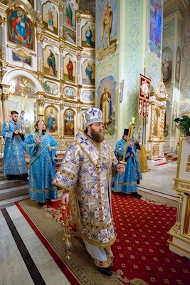Митрополит Игнатий совершил всенощное бдение в Покровском соборе г. Саратова