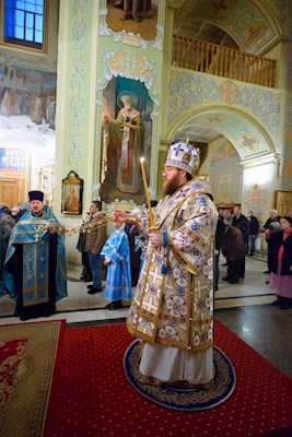 Митрополит Игнатий совершил всенощное бдение в Покровском соборе г. Саратова