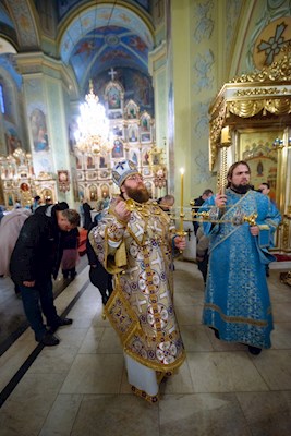 Митрополит Игнатий совершил всенощное бдение в Покровском соборе г. Саратова