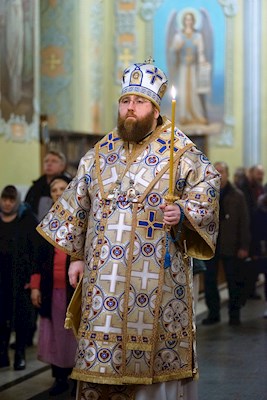 Митрополит Игнатий совершил всенощное бдение в Покровском соборе г. Саратова