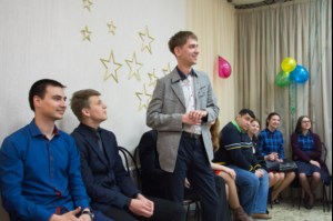 В Саратове прошла пасхальная молодежная вечерка