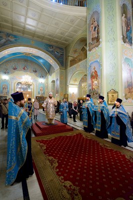 Митрополит Игнатий совершил всенощное бдение в Покровском соборе г. Саратова
