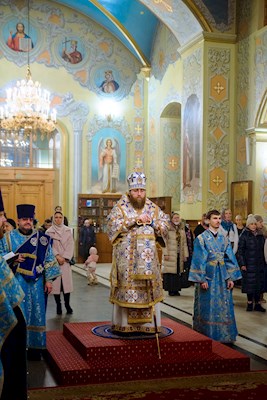 Митрополит Игнатий совершил всенощное бдение в Покровском соборе г. Саратова