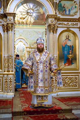 Митрополит Игнатий совершил всенощное бдение в Покровском соборе г. Саратова