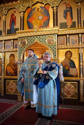 Митрополит Игнатий совершил Божественную литургию в храме в честь Сретения Господня г. Саратова